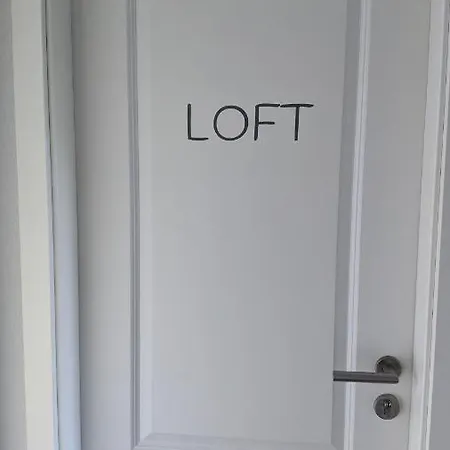 # Exclusives Loft # Parkplatz Auf Grundstueck Mit Wallbox, Klimaanlage, Netflix