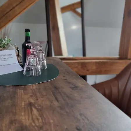 Apartamento # Exclusives Loft # Parkplatz Auf Grundstueck Mit Wallbox, Klimaanlage, Netflix Falkensee