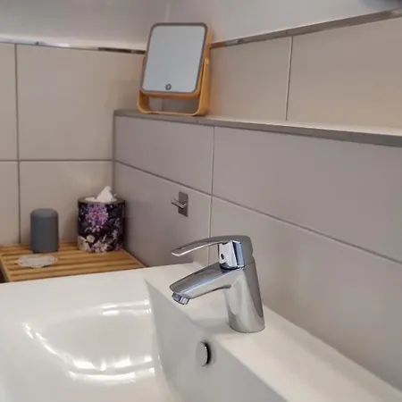 # Exclusives Loft # Parkplatz Auf Grundstueck Mit Wallbox, Klimaanlage, Netflix 公寓 法尔肯塞