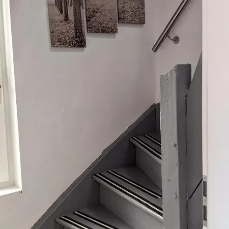 # Exclusives Loft # Parkplatz Auf Grundstueck Mit Wallbox, Klimaanlage, Netflix 法尔肯塞