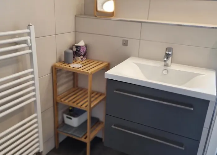 Διαμέρισμα # Exclusives Loft # Parkplatz Auf Grundstueck Mit Wallbox, Klimaanlage, Netflix Falkensee