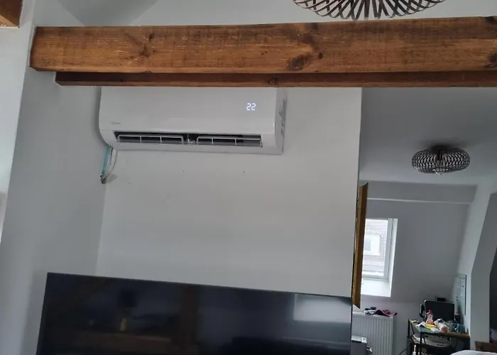 Apartment # Exclusives Loft # Parkplatz Auf Grundstueck Mit Wallbox, Klimaanlage, Netflix Falkensee